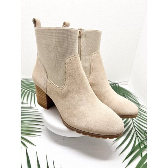 Violet & Red Loaded Knit Cuff Suede Tan Side Zip Ankle Bootie Size 7.5 NWOB - Picture 1 of 10